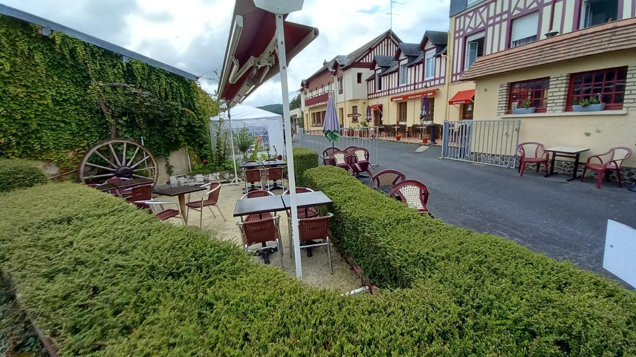 Hotellerie Normande Dozule Экстерьер фото