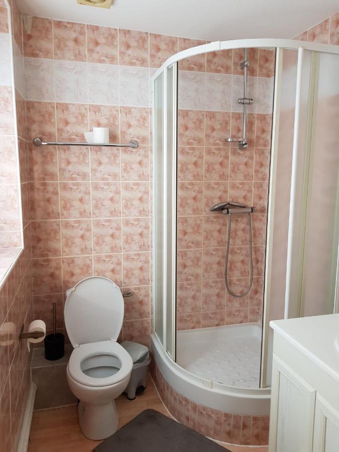 Hotellerie Normande Dozule Экстерьер фото