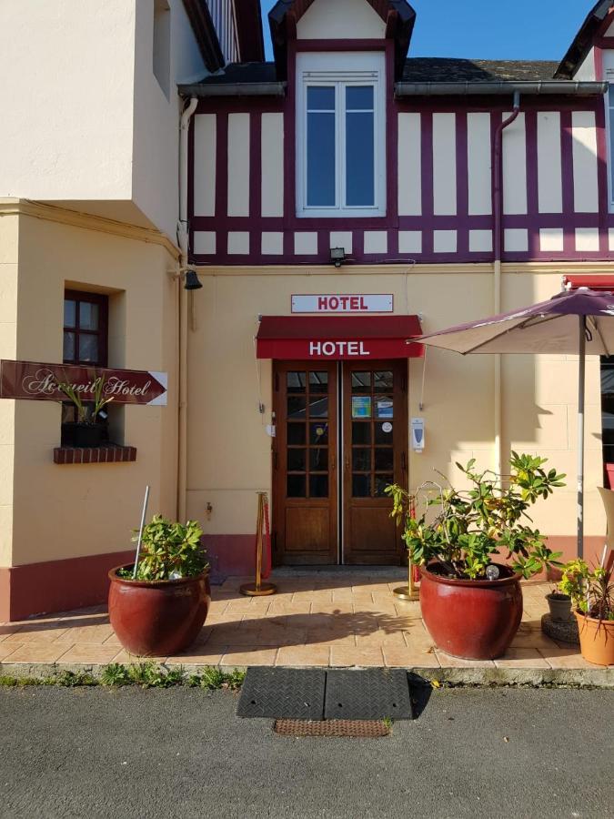 Hotellerie Normande Dozule Экстерьер фото
