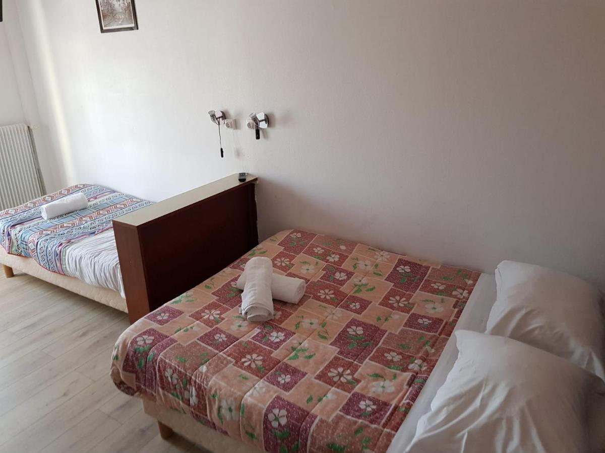 Hotellerie Normande Dozule Экстерьер фото