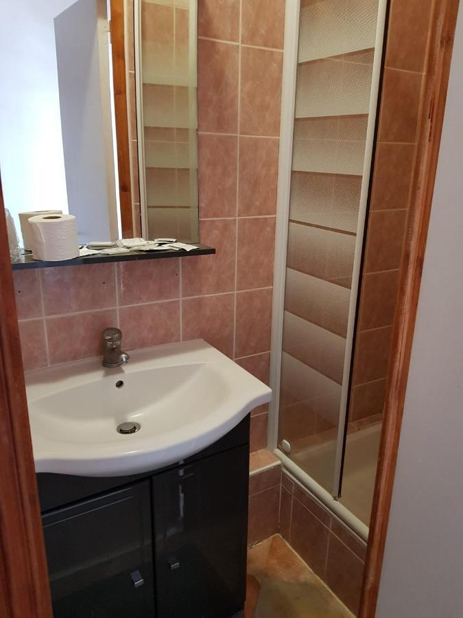Hotellerie Normande Dozule Экстерьер фото