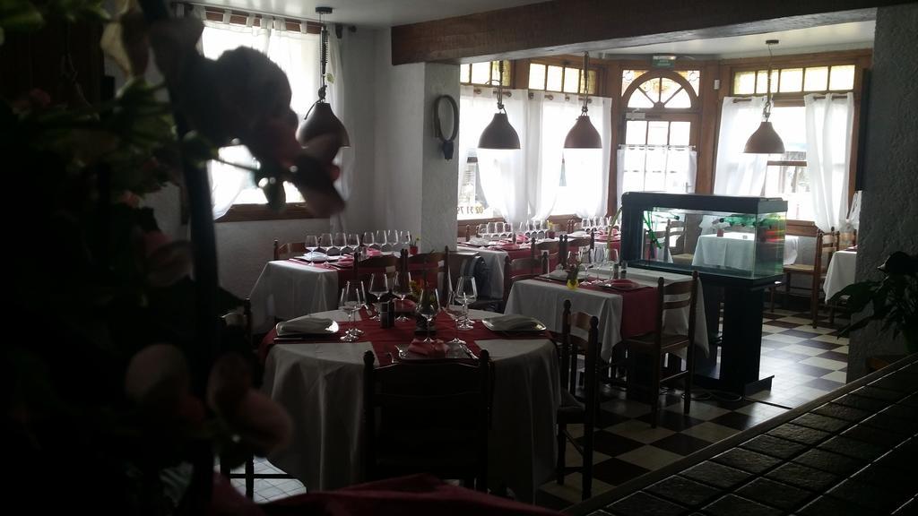 Hotellerie Normande Dozule Экстерьер фото